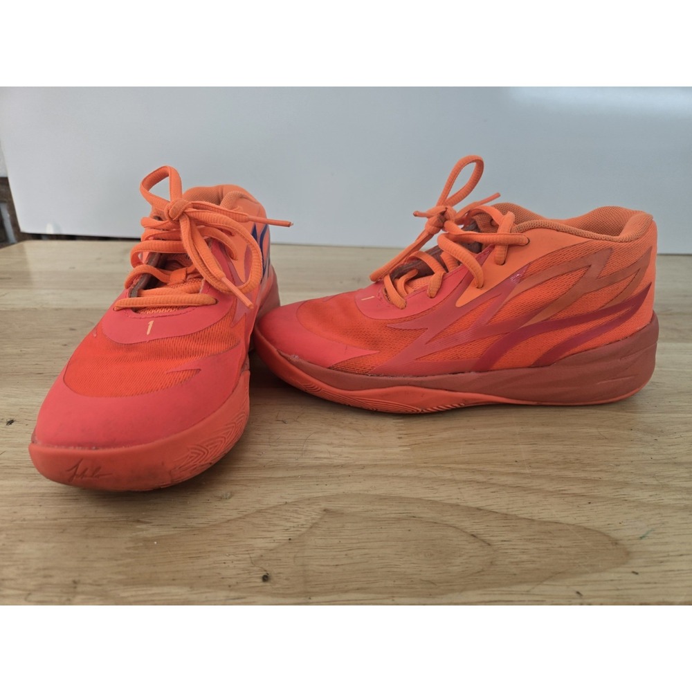 Puma LaMelo Ball‎ MB.02 Supernova kids size US 2.5 C Sneakers Shoes